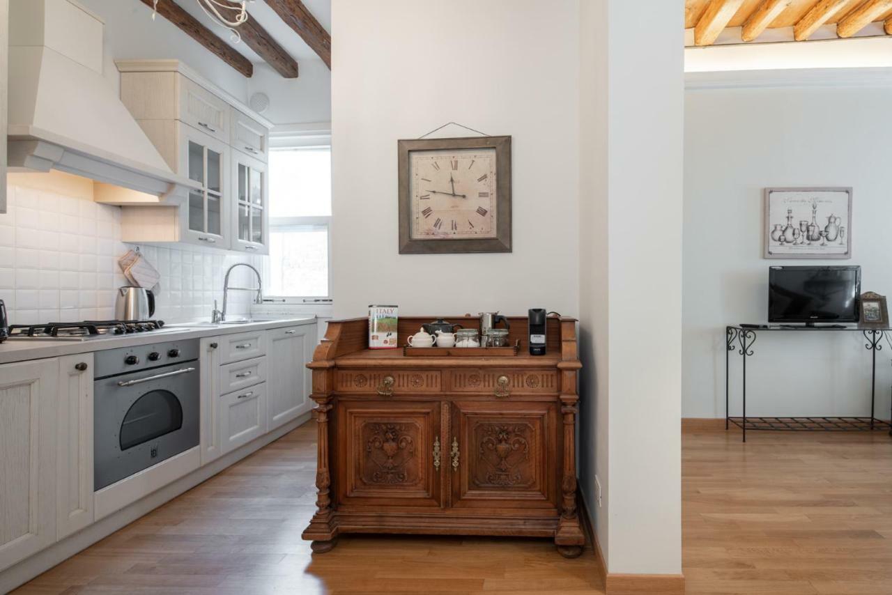 Apartament Casa Claudia Ai Frari Wenecja